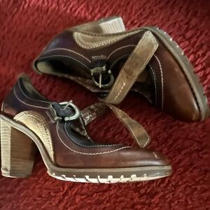Timberland Brown and Tan Heeled Shoes